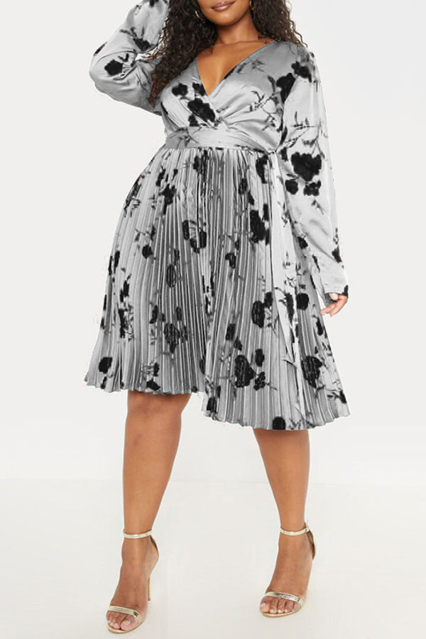 Plus Size Elegant V-neck Pleated Printed Midi Dress